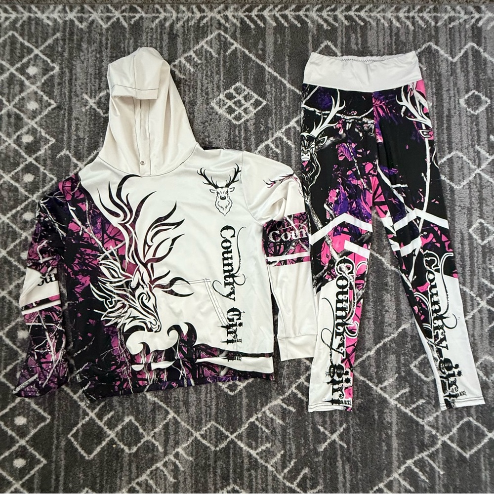 Country Girl Hoodie + Legging Set Women’s Medium